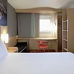 Ibis Pere Lachaise Hotel Paříž