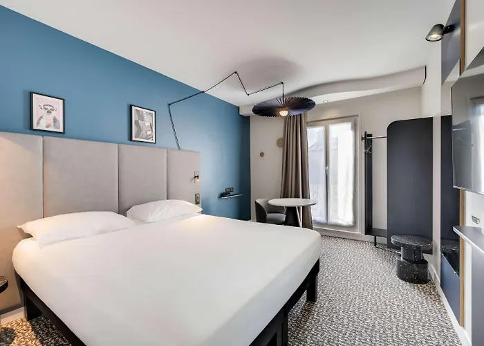 Отель Ibis Pere Lachaise 3*