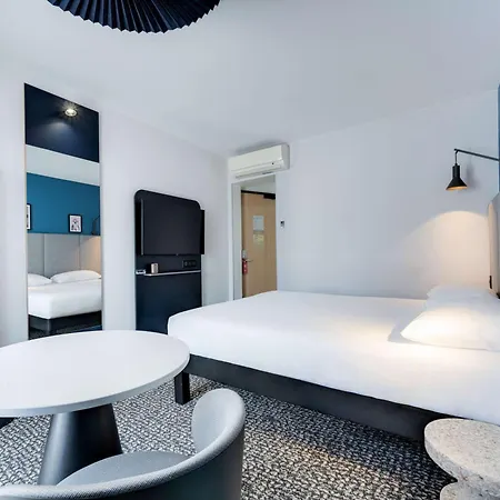 Ibis Pere Lachaise 3*