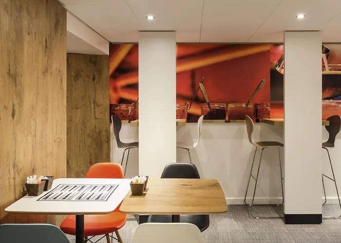 Ibis Pere Lachaise 3*