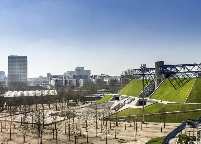 Ibis Pere Lachaise 3*