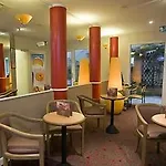 Hotel Ibis Pere Lachaise Paryż